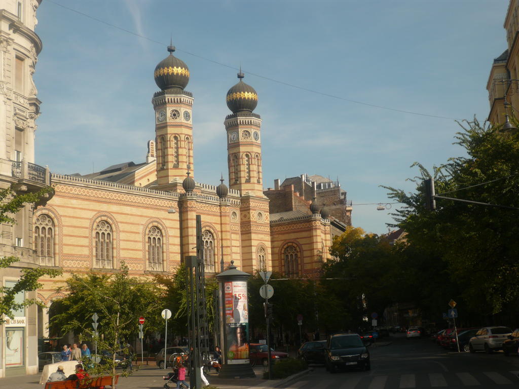 Museum View Apartment Budapest Luaran gambar